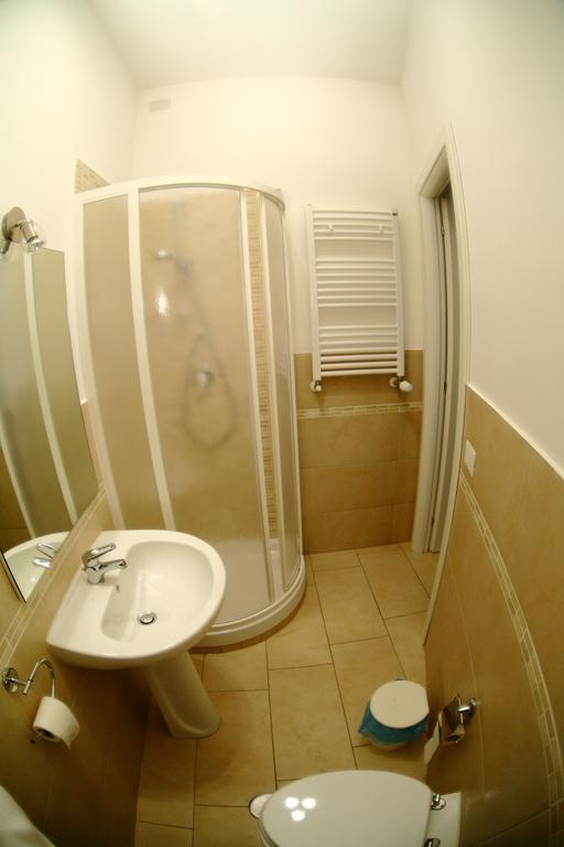 Guest House San Pietro Rome Room photo